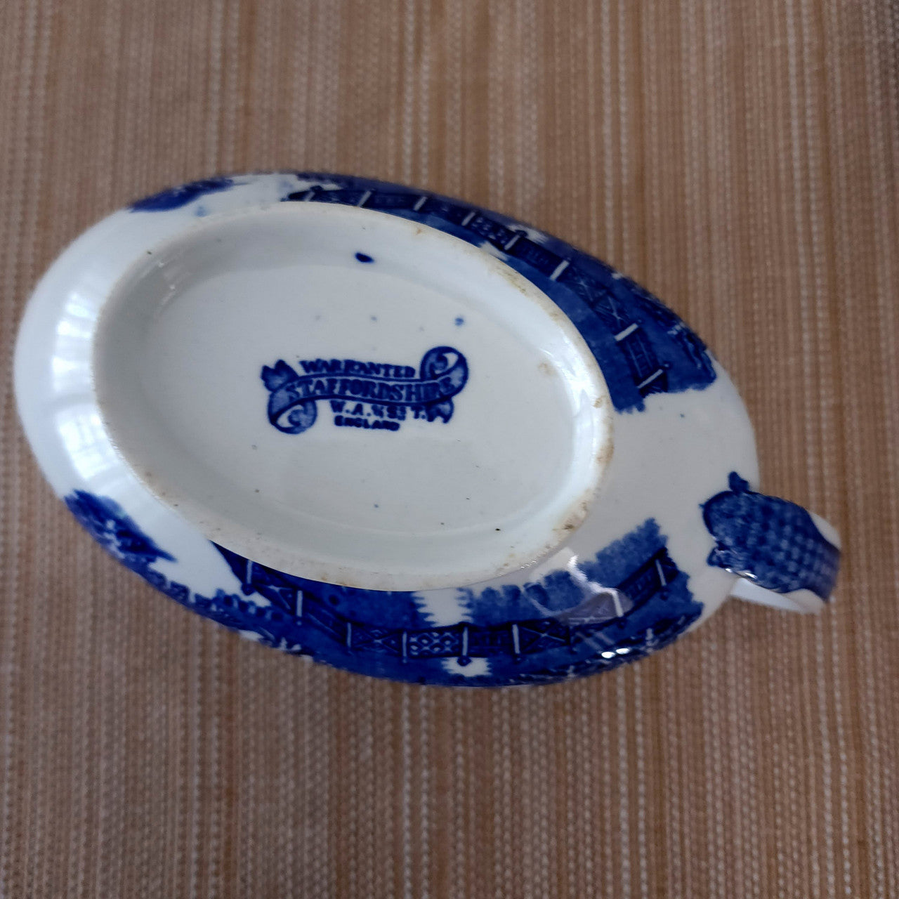 STAFFORDSHIRE Blue Willow Gravy Boat