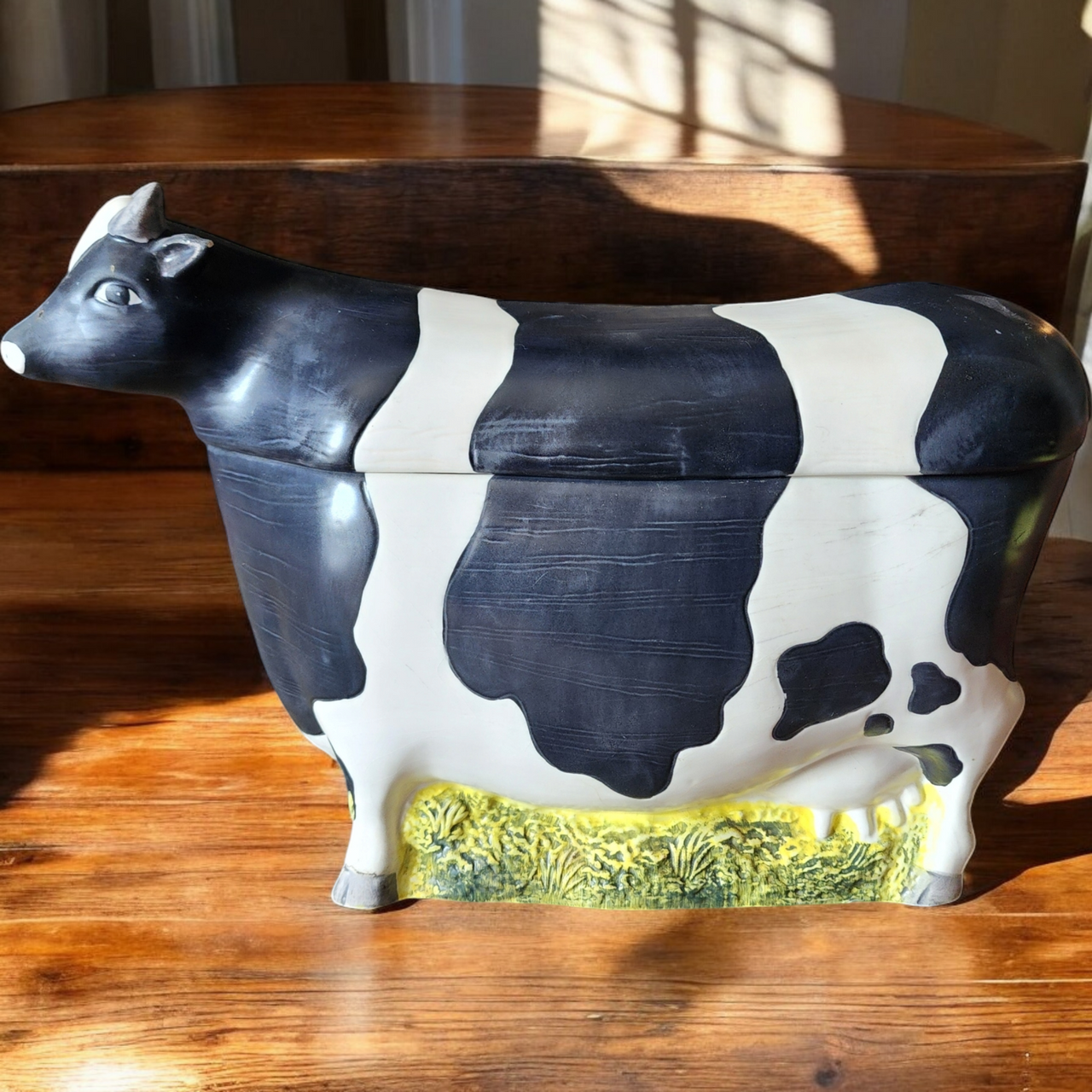 Sakura Warren Kimble Cow Shape Cookie Jar Farmhouse Decor A Touch of Country Charm