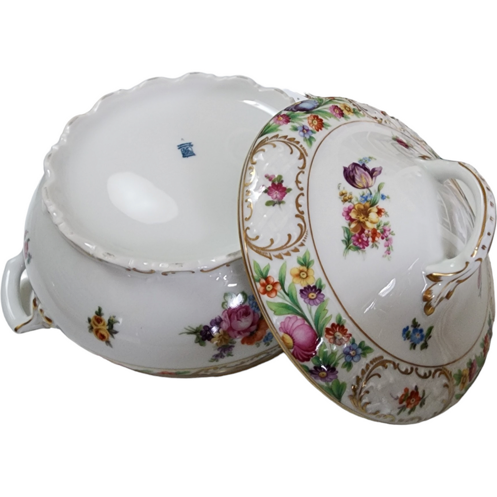 Schumann Bavaria Dresdner Art Multmotif Smooth Round Covered Vegetable Bowl
