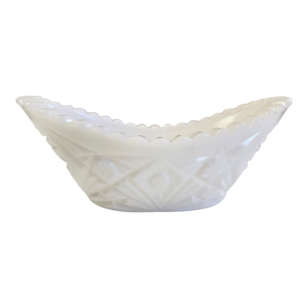 Smith Glass Milkglass Arches Star Criss Cross Oval Bon Bon