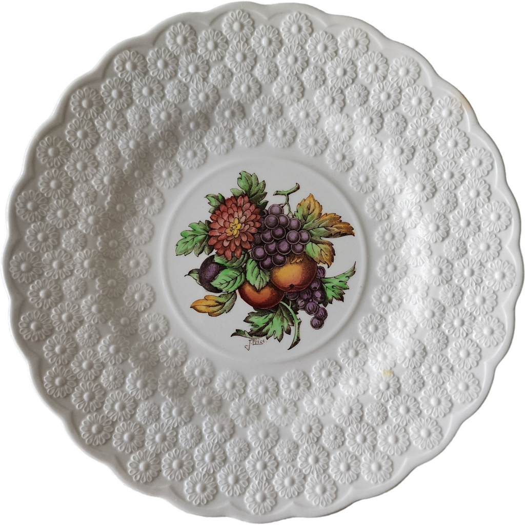 Spode Alden Fruit Centers, Daisy Embossed Rim Luncheon Plates Set of 6
