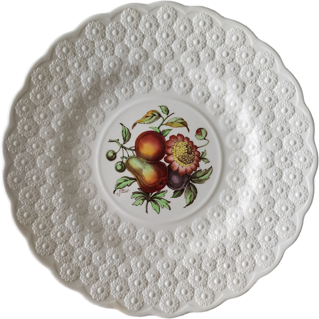 Spode Alden Fruit Centers, Daisy Embossed Rim Luncheon Plates Set of 6