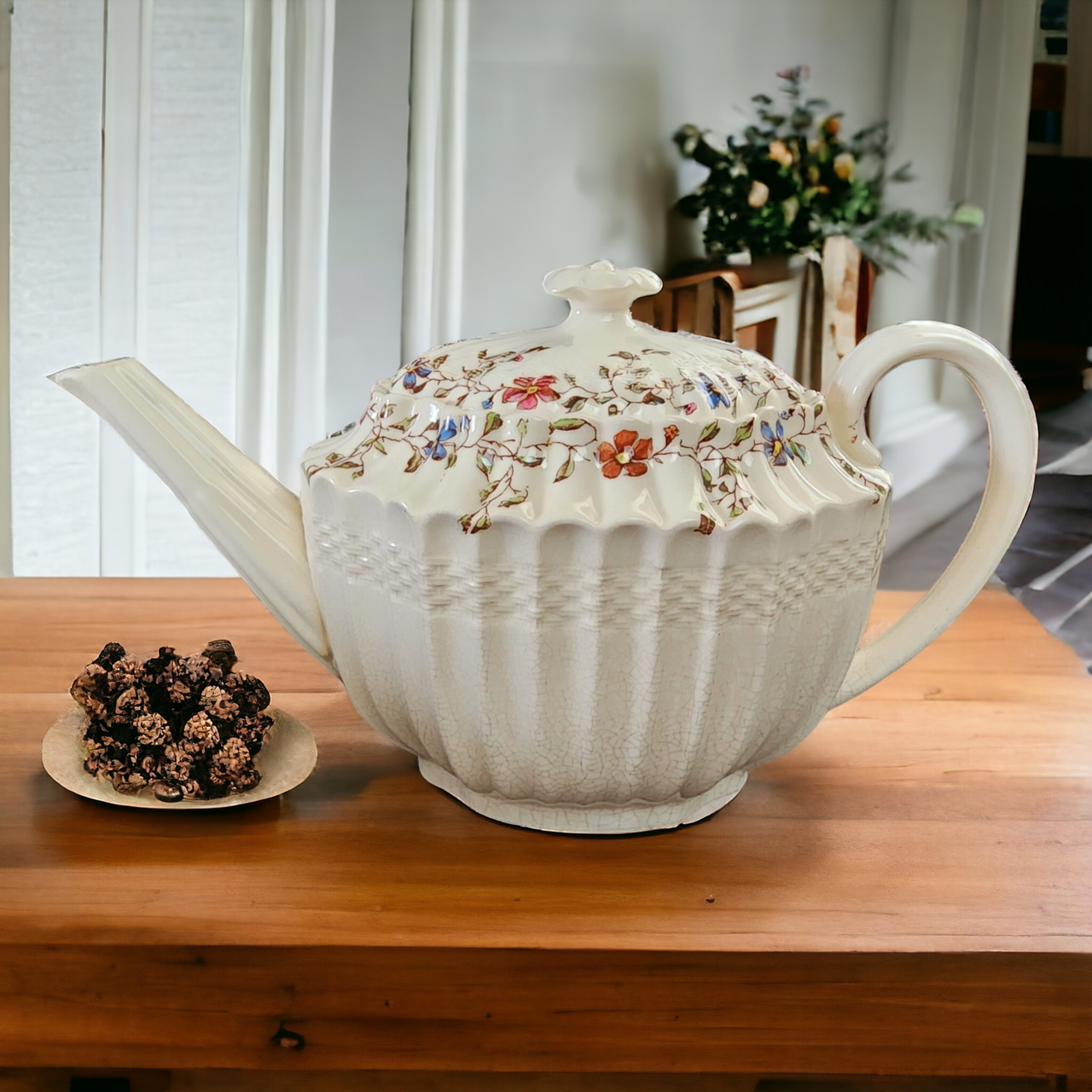 Spode Wicker Dale Chelsea Wicker Shape Floral Rim Teapot & Lid 5 Cup