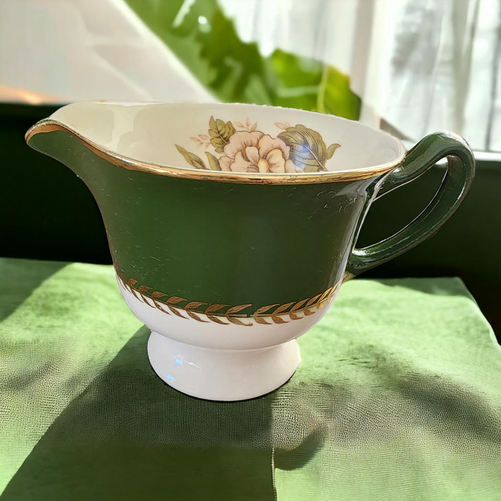 Stetson Duchess of Greencastle Creamer