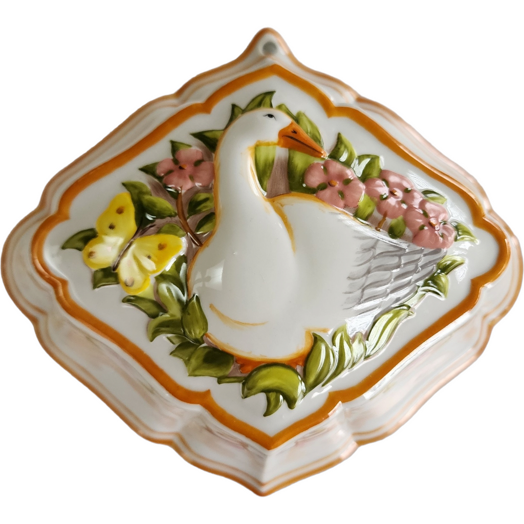 The Franklin Mint Le Cordon Bleu Lamb & Goose Porcelain Gelatin Jello Mold Wall Decor