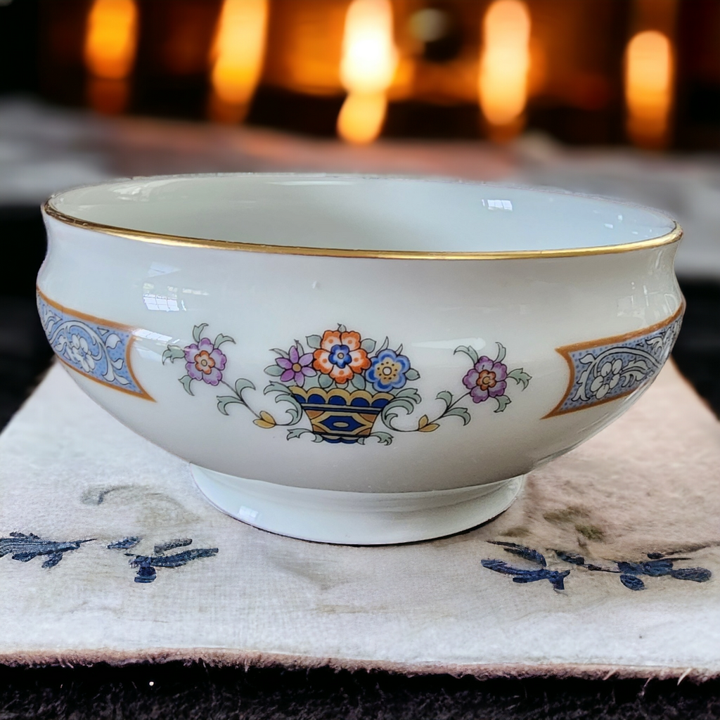 Thomas The Brunswick Blue Band Flower Basket Smooth Cranberry Bowl