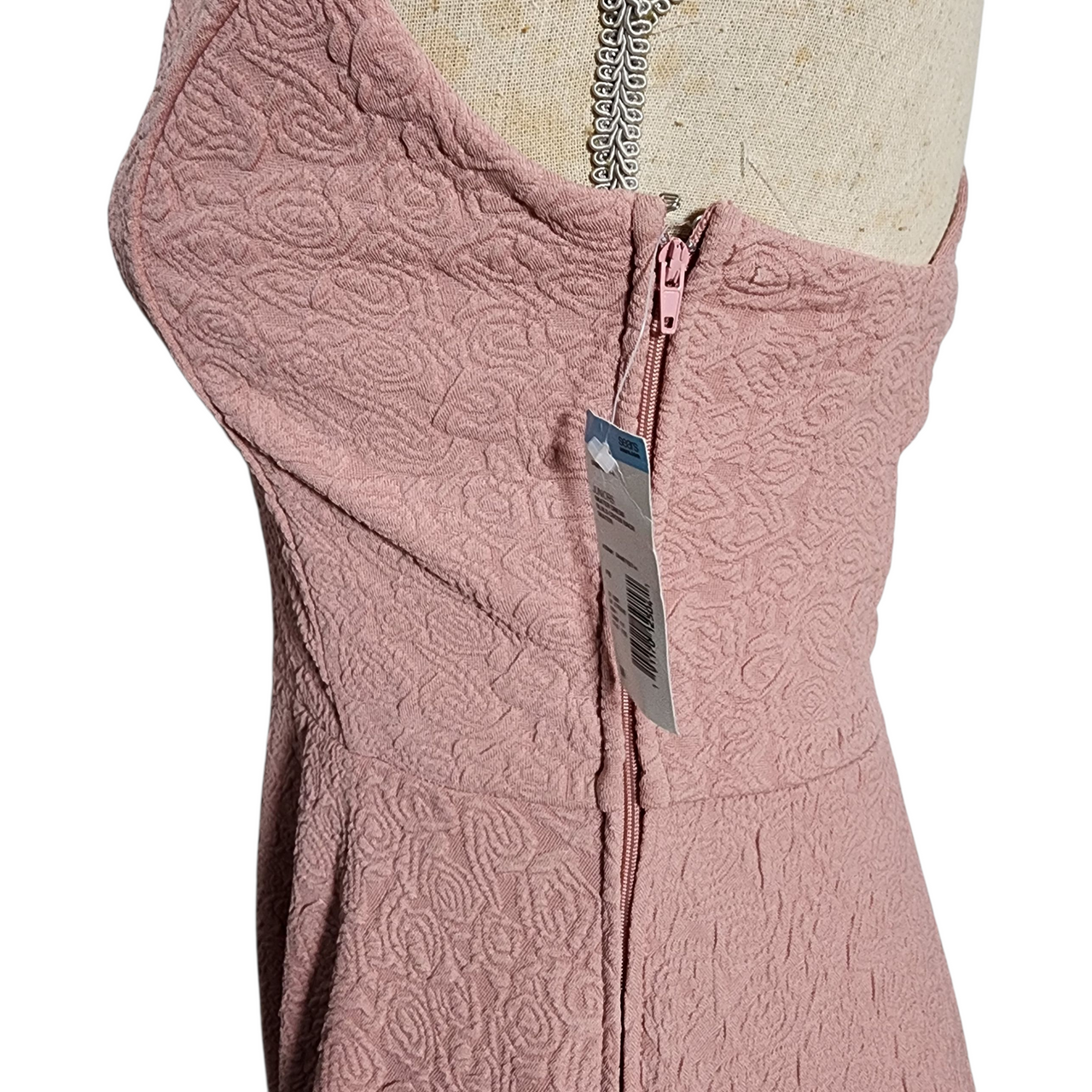 Trixxi Mauve Pink Textured Fit & Flare Sleeveless Dress – Crisscross Open Back, Size M
