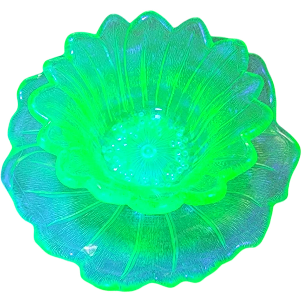Indiana Glass Uranium Green Tiara Flower Flat Sherbet Set