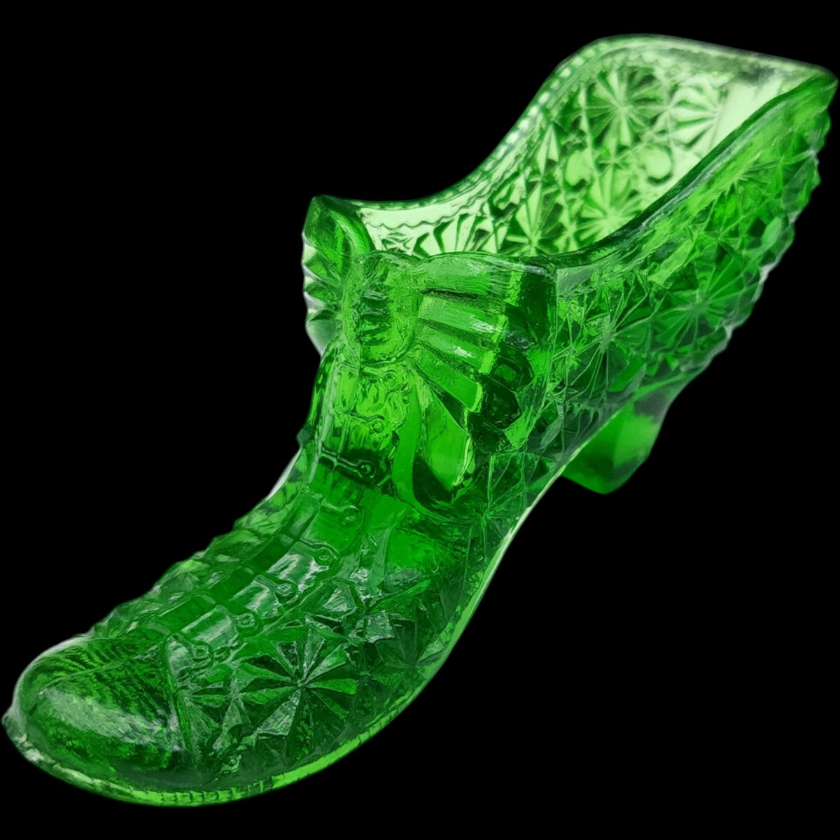Vintage Green Uranium Glass Shoe Figurine Daisy and Button Pattern