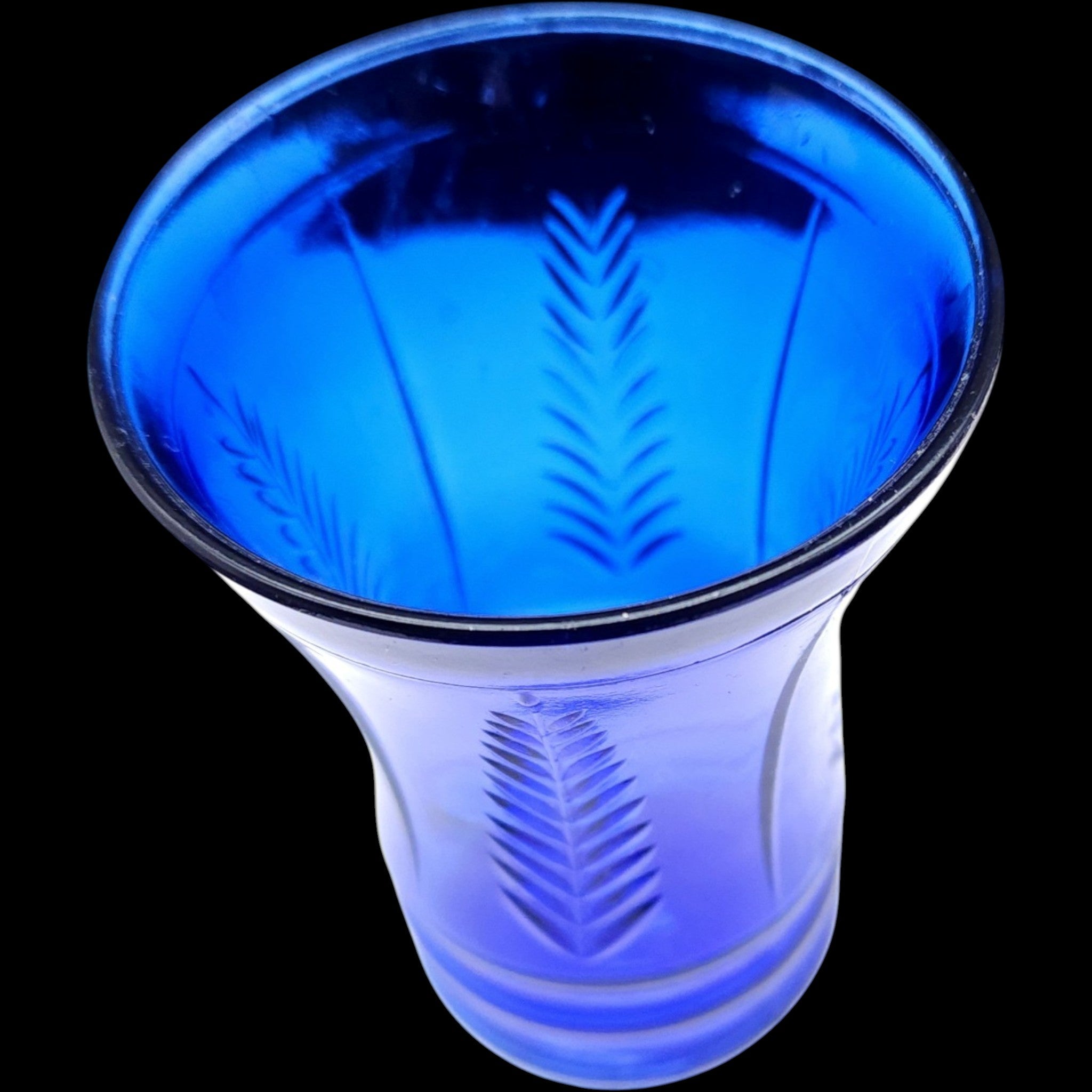 Vintage Maryland Glass 8 oz Cobalt Blue Feather Tumbler