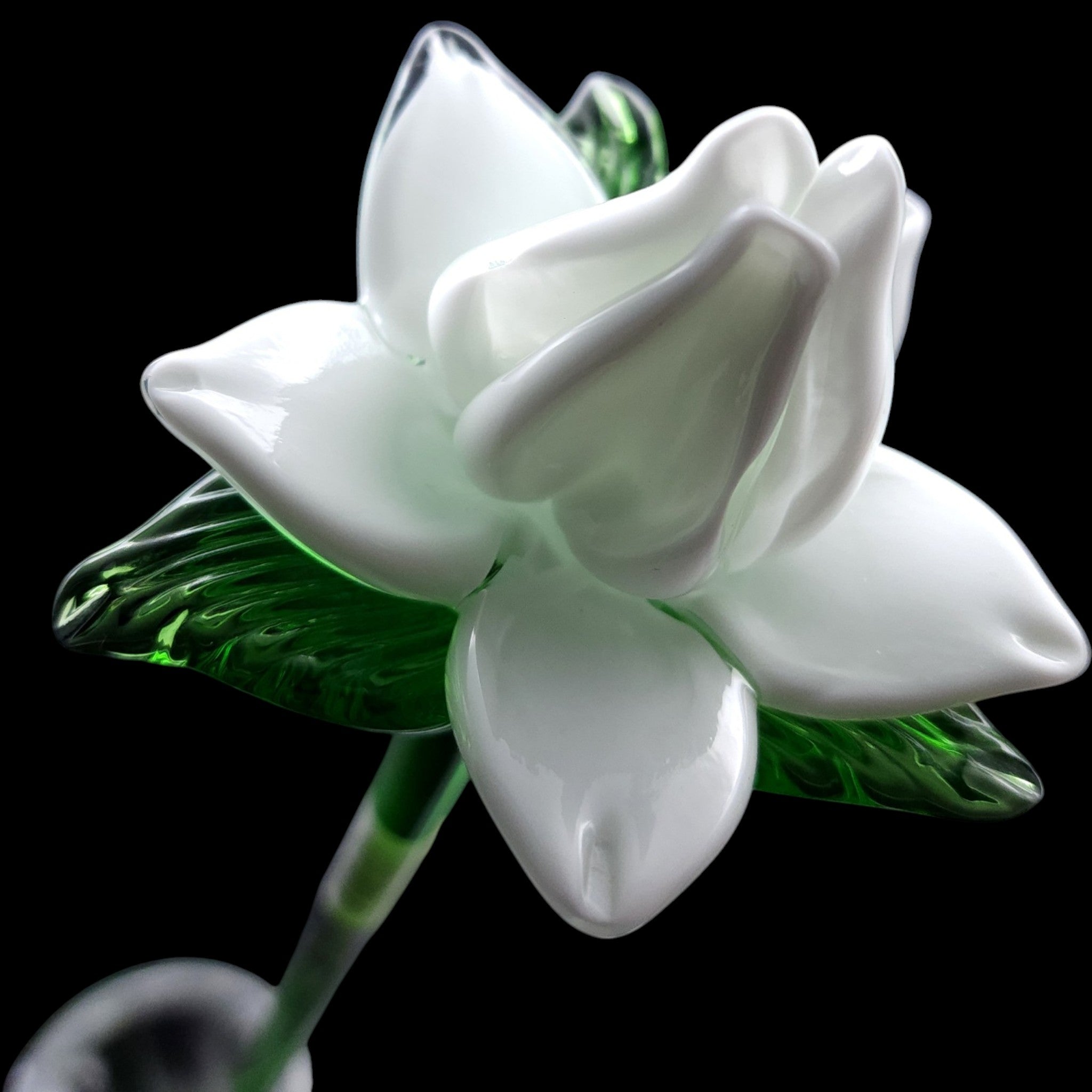 Vintage Mikasa Art Glass White Flower Gardenia / Magnolia Long Stem 19"