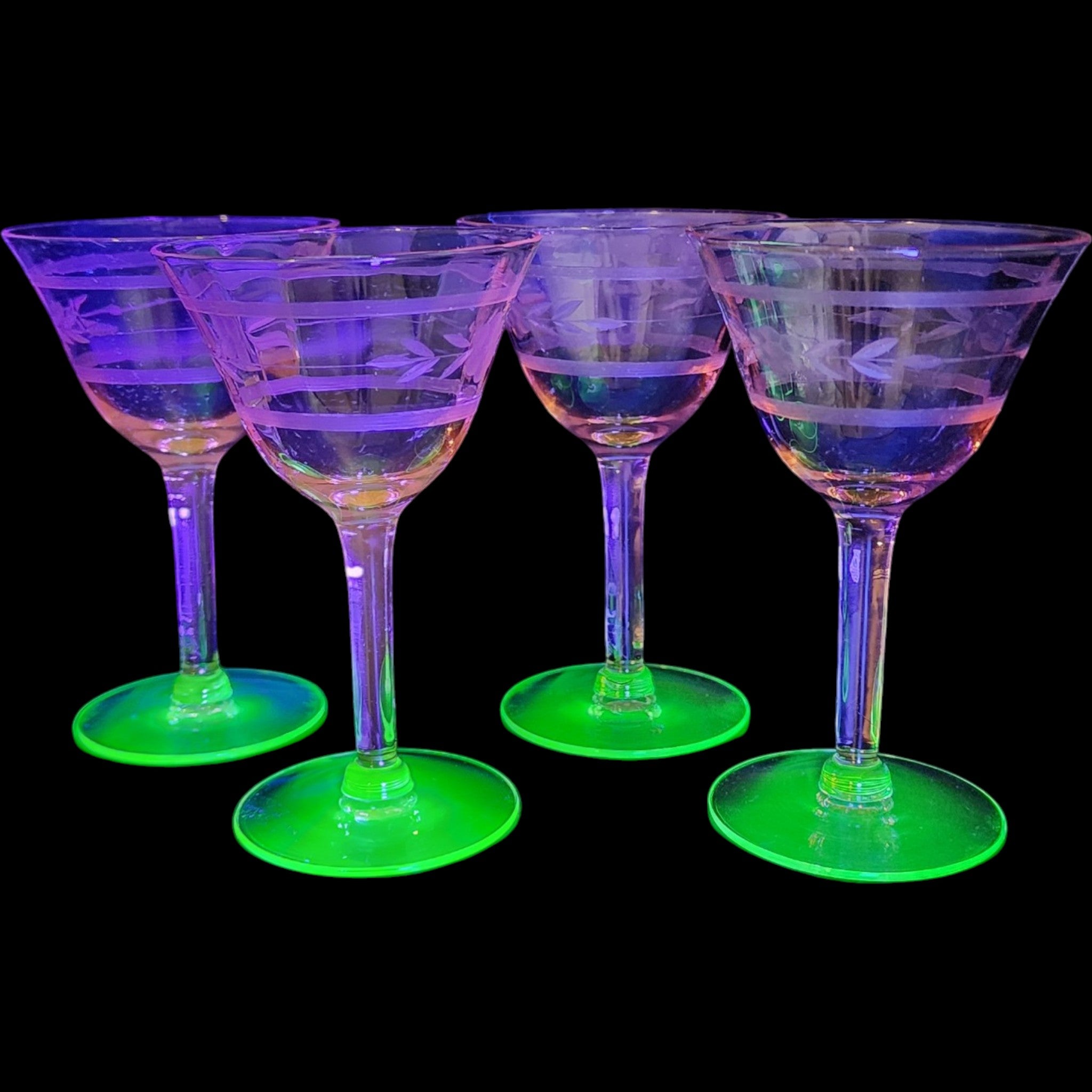 Vintage Pink Depression Glass Cocktail Wine Glasses Uranium Base Set of 4