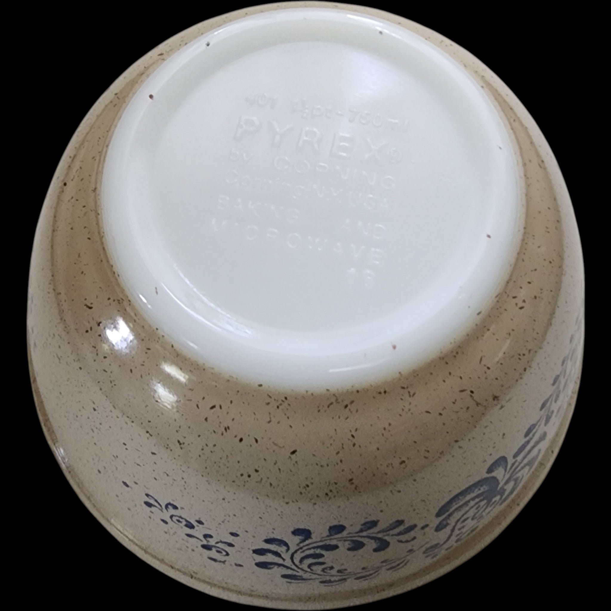 Vintage Pyrex Homestead 750ml Small Mixing Bowl #401