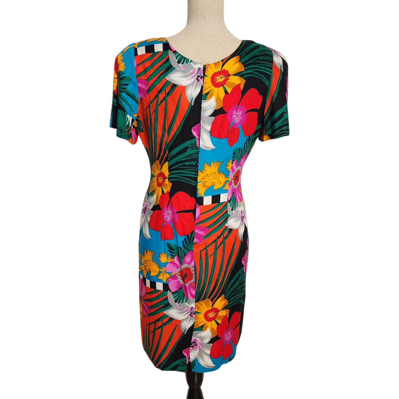 Vintage B.G.B. LTD Petite Tropical Floral Bodycon Dress – Made in USA – Rayon  Size 8