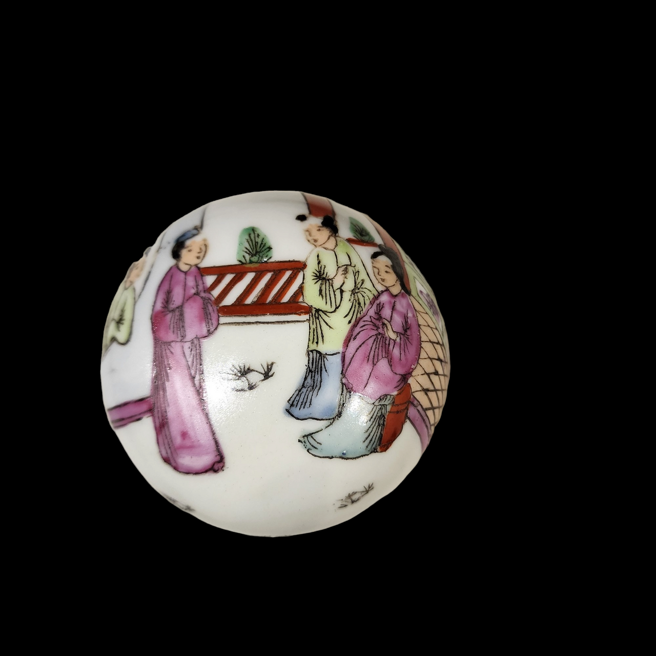 China Canton Hong Kong Hand Painted Yuet Tung China Works Famille Rose Porcelain Jar Vase