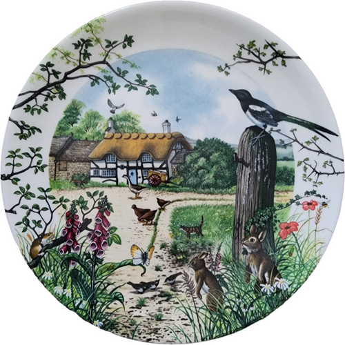 Wedgwood Country Panorama Collector's Plate The Farm Cottage Boxed