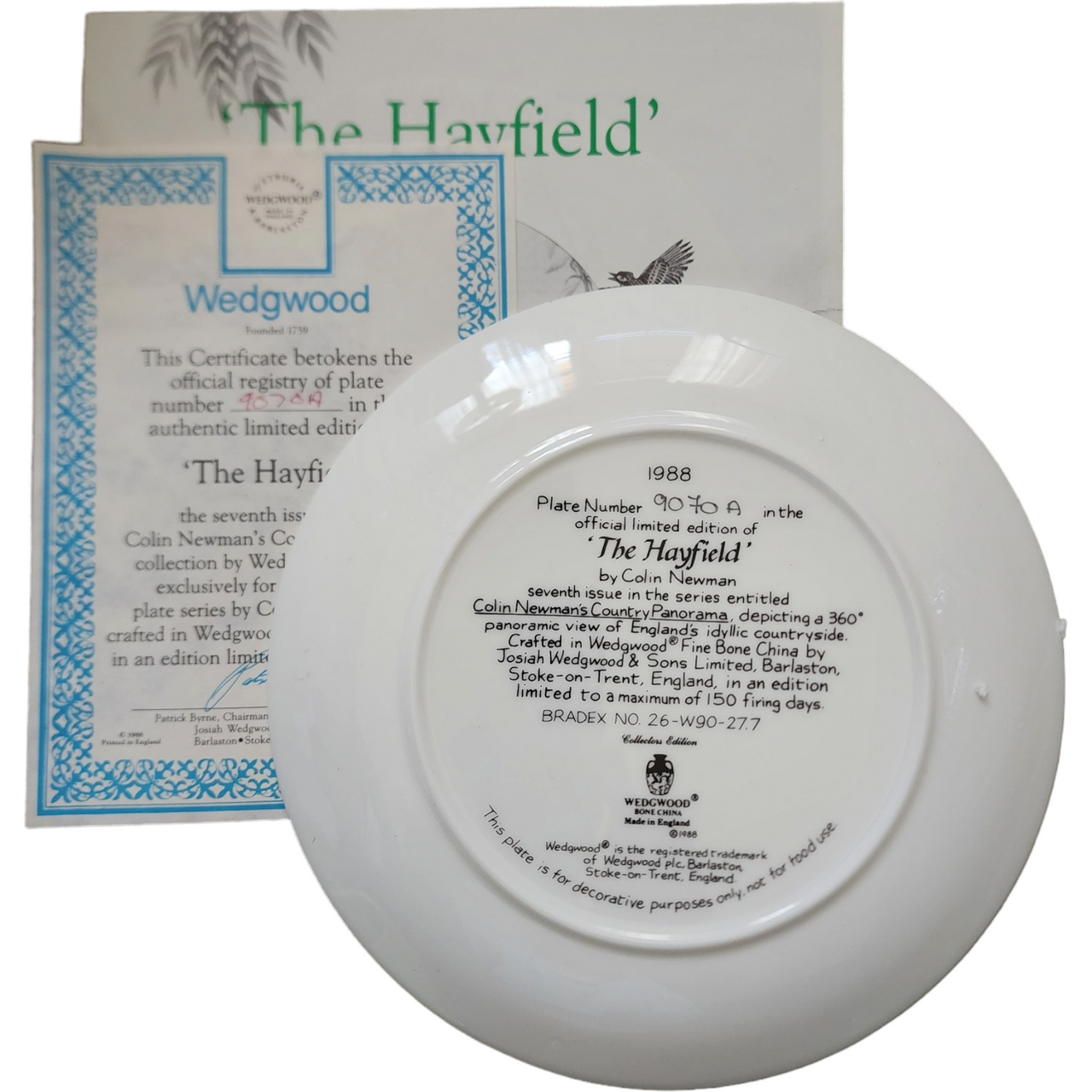 Wedgwood Country Panorama Collector's Plate The Hayfield Boxed