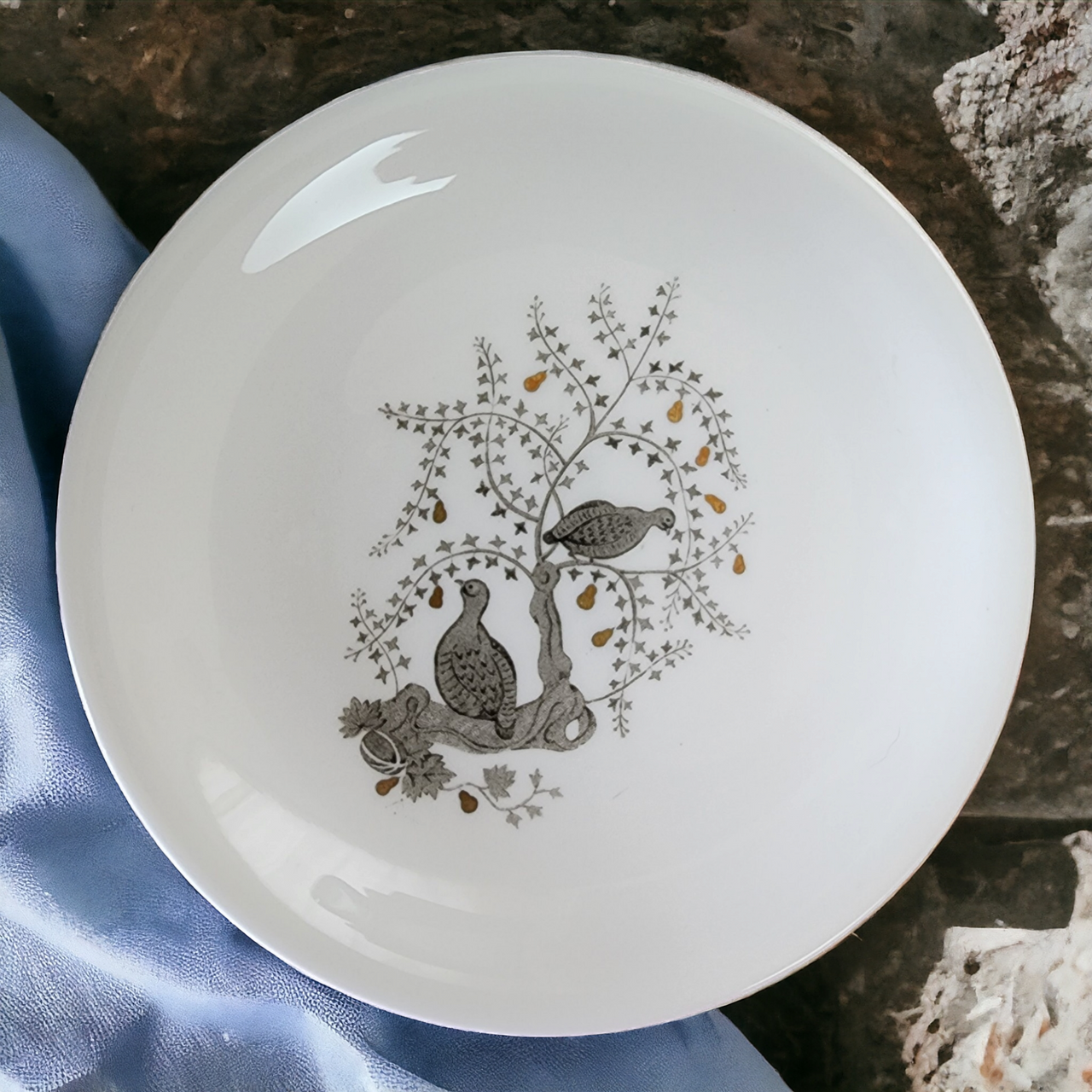 Wedgwood Partridge In A Pear Tree Gray Birds Gold Pears Bread & Butter Plate