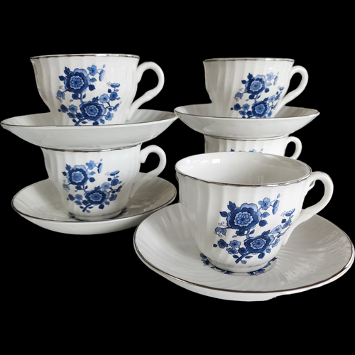 Wedgwood Royal Blue Floral Center Swirled Rim Flat Cup & Saucer Set of 5