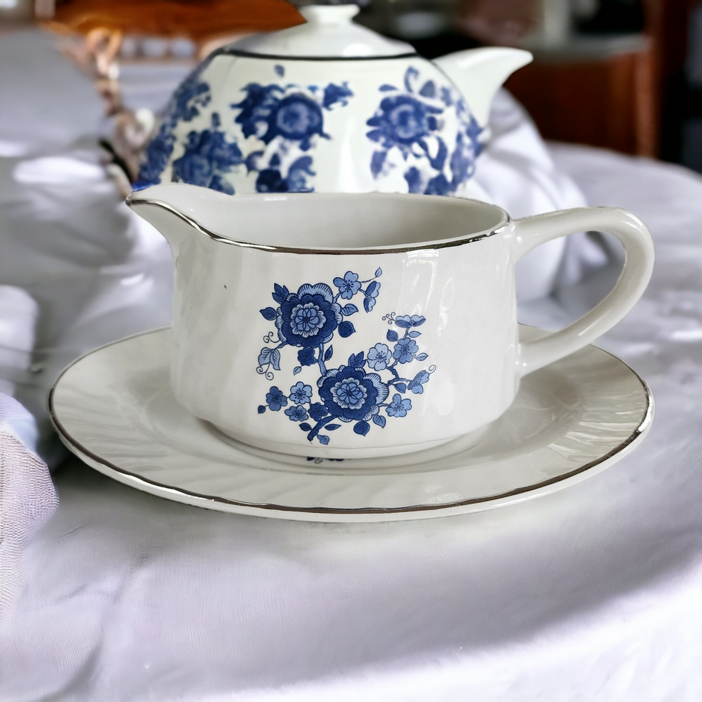 Wedgwood Royal Blue Floral Center Swirled Rim Gravy Boat & Underplate