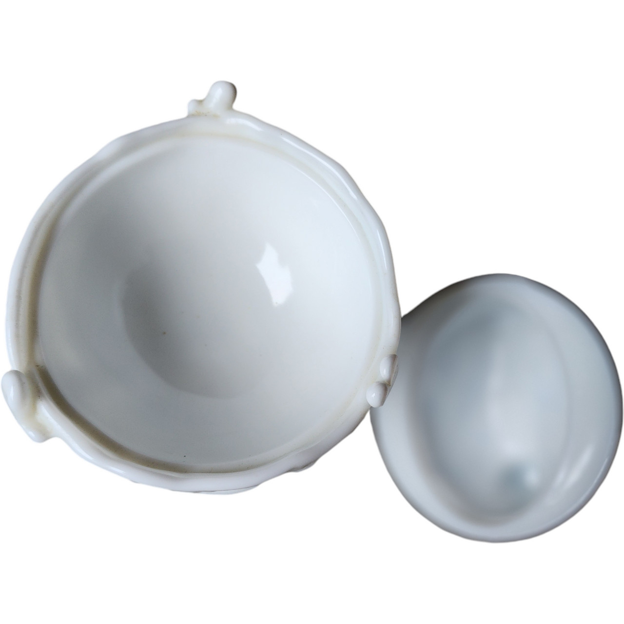 Westmoreland Milk Glass Robin Nest & Lid Dish