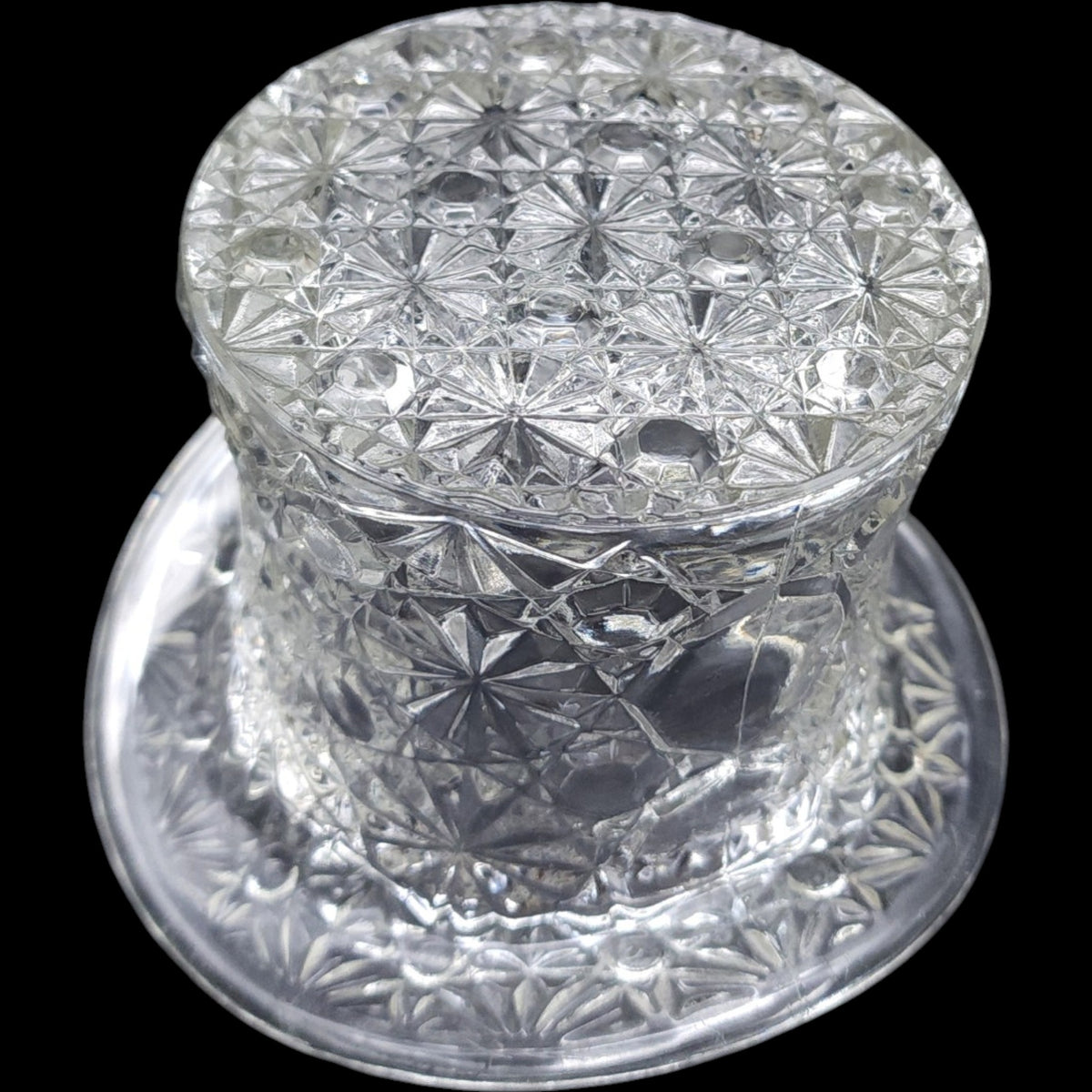 Indiana Glass Daisy and Button Clear Top Hat Vase